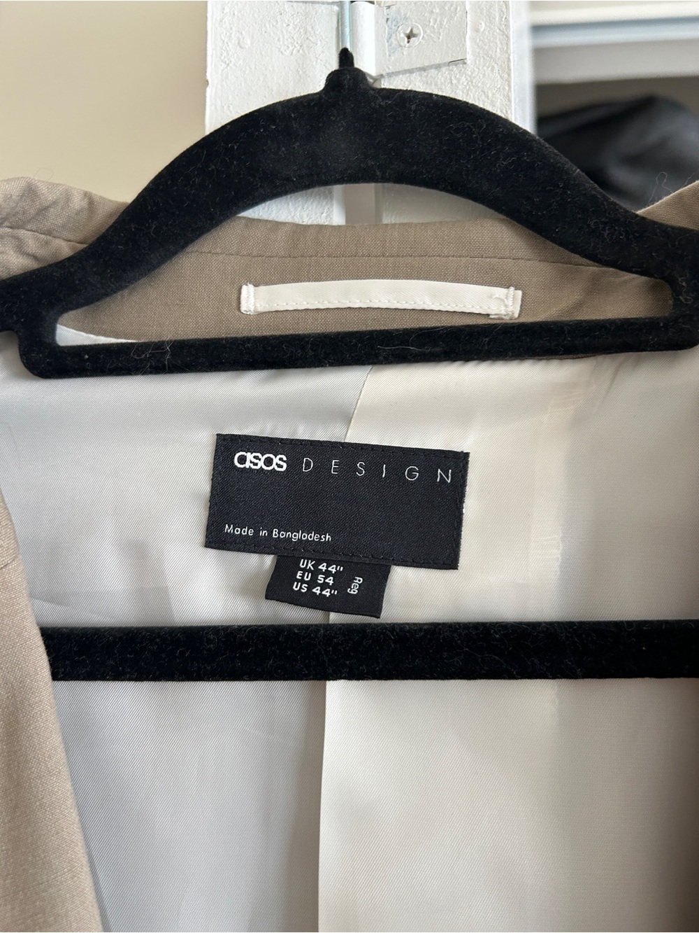 ASOS Men’s Khaki Suit - Picture 4 of 10